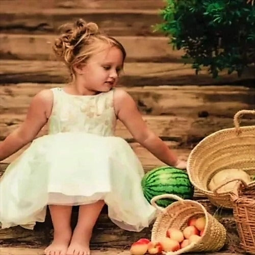 Spanish Girls Dress, High Quality